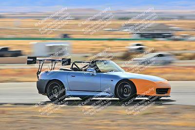 media/Dec-28-2024-Extreme Speed (Sat) [[dd5bc3b342]]/Red Group/Session 3 (Turns 11 and 12)/